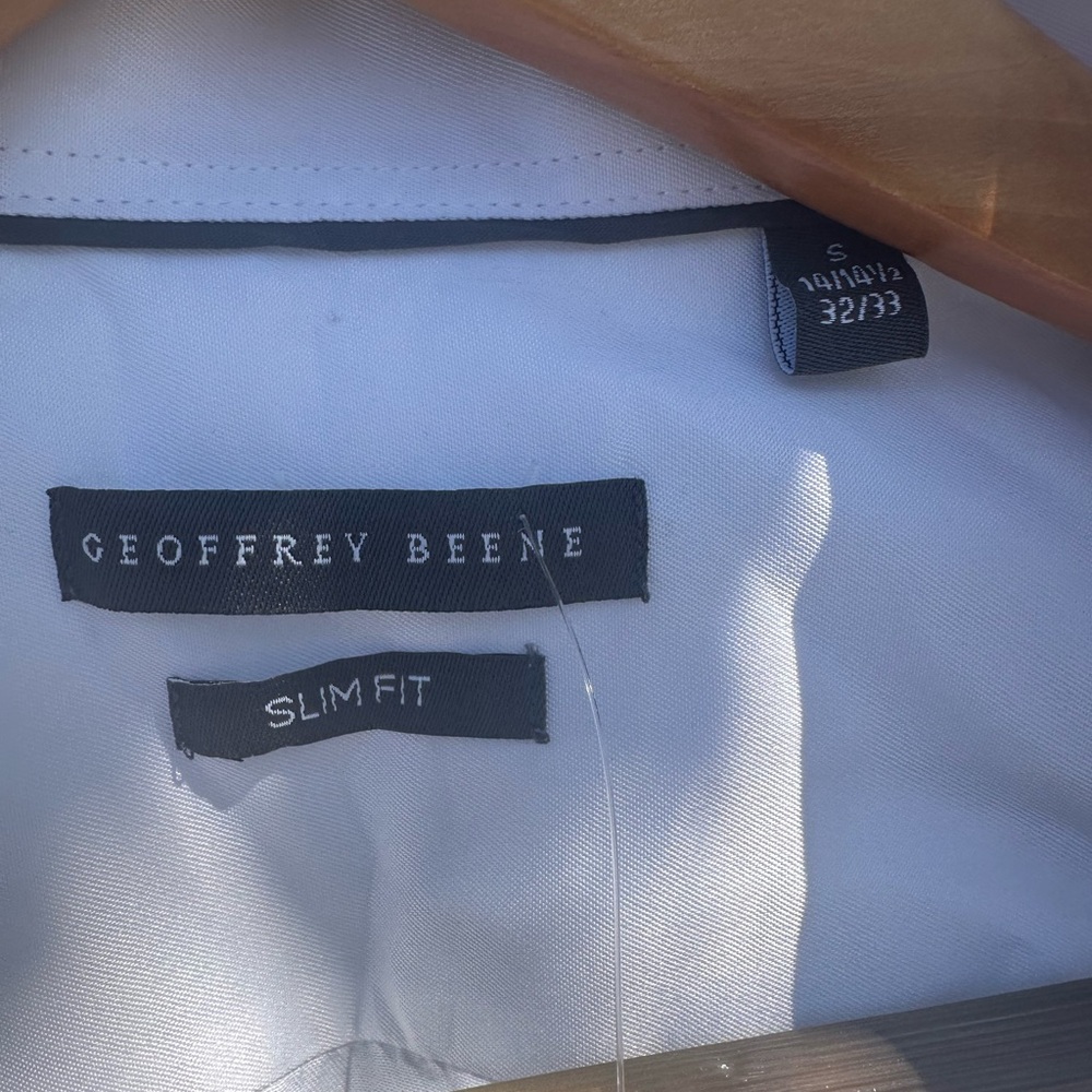 Geoffrey Beene Men's Dress Shirt-SLIM FIT - Picture 3 of 3